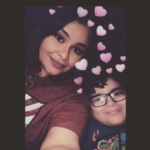 Meet your Posher, Mica